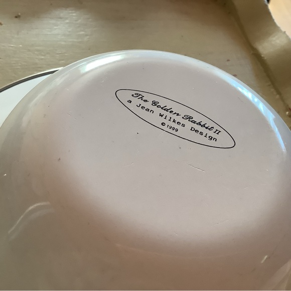 Charming enamel serving bowl plus 2 enamel plates - Picture 4 of 6